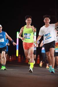 BIB: 306, 40929, 41625
                            <button type="button" onclick="openModal(21311043)" class="btn btn-primary btn-sm float-right btn-popup" data-toggle="modal" data-target=".modal-high-quality">
                        <i class="fas fa-shopping-cart"></i> Add to Cart
                    </button>
                                            <button type="button" onclick="isThisMe(21311043, true)" class="btn btn-success btn-sm float-right btn-popup btn-isme hidden" data-toggle="tooltip" data-placement="bottom" title="นี่คือรูปของคุณใช่ไหม คลิกที่นี่เพื่อเอาเข้าอัลบั้ม">
                        <i class="fas fa-plus"></i> Add to album
                    </button>
                    <button type="button" onclick="isThisMe(21311043, false)" class="btn btn-warning btn-sm float-right btn-popup btn-isnotme hidden">
                        <i class="fas fa-ban"></i> Remove from album
                    </button>